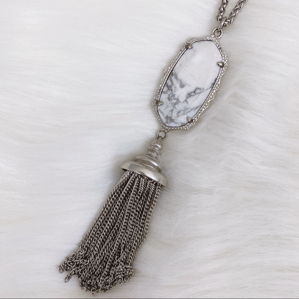 Kendra Scott Howlite Everly Pendant Necklace